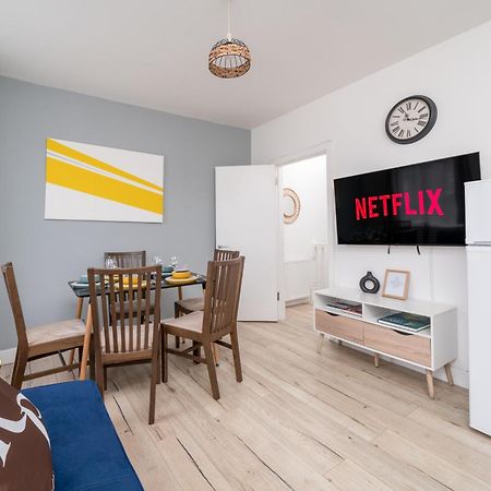 Modern 2 Bed East London Home By Rebby Properties Sleeps 5 Near Canning Town Station Exteriér fotografie