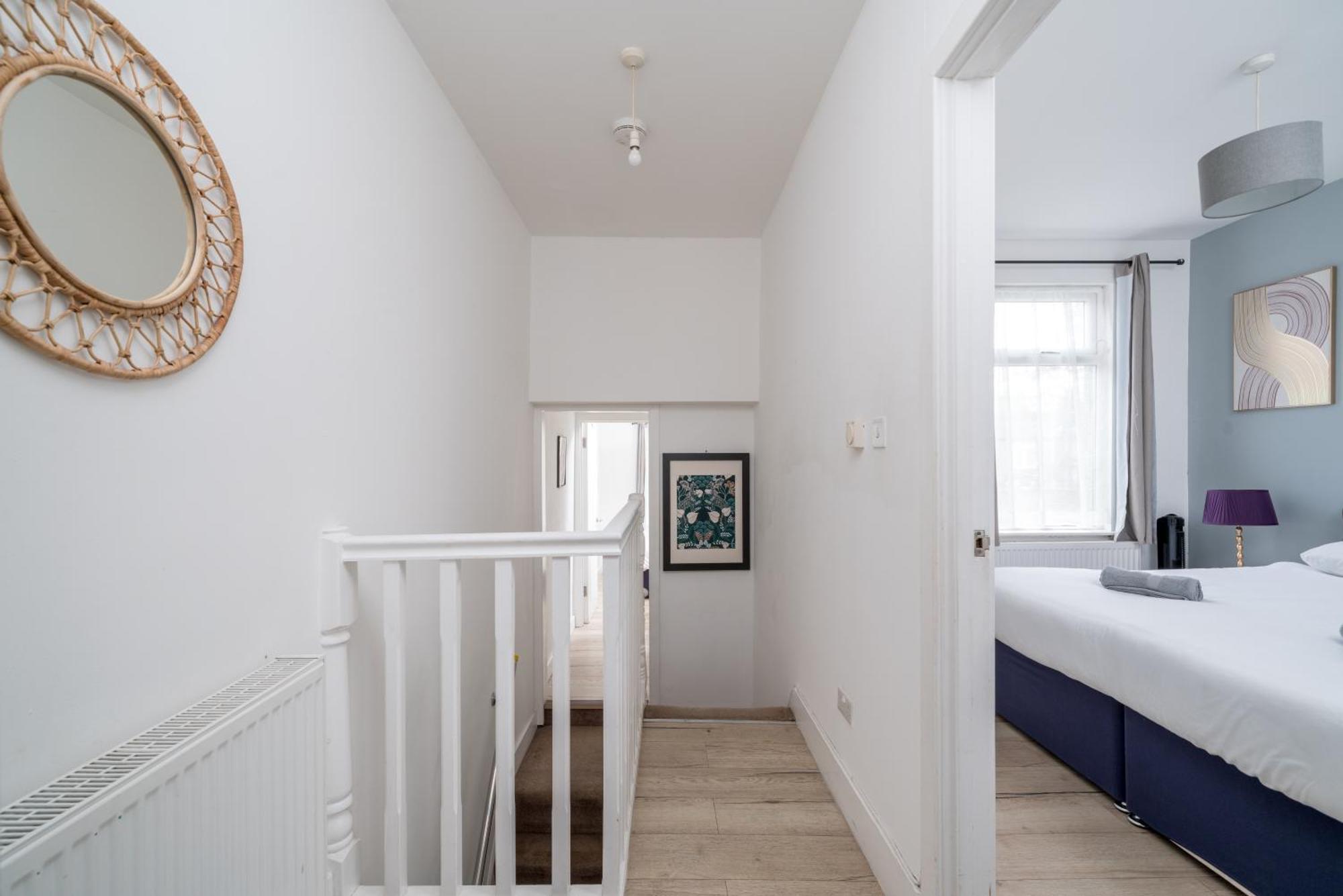 Modern 2 Bed East London Home By Rebby Properties Sleeps 5 Near Canning Town Station Exteriér fotografie